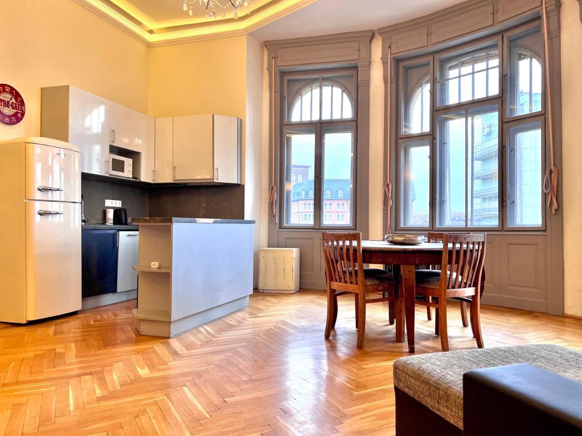 F14 Guest House By Small Home Budapest Esterno foto