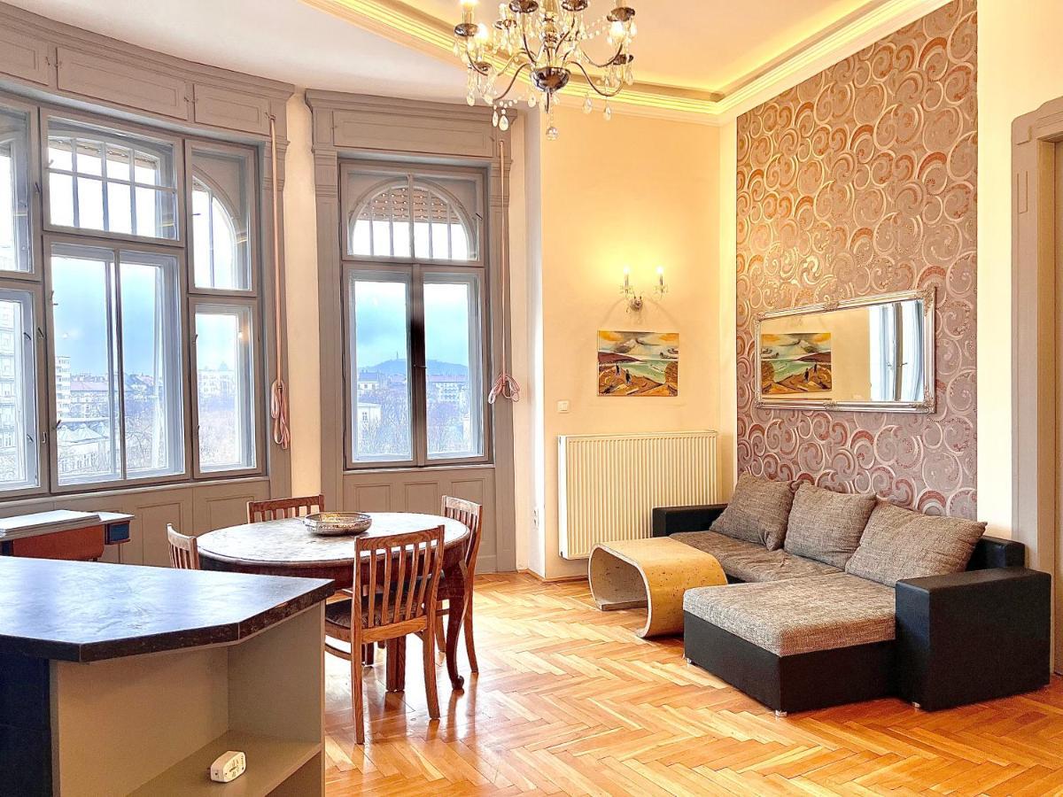 F14 Guest House By Small Home Budapest Esterno foto