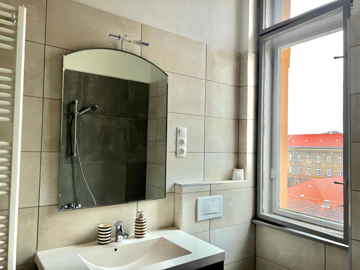 F14 Guest House By Small Home Budapest Esterno foto