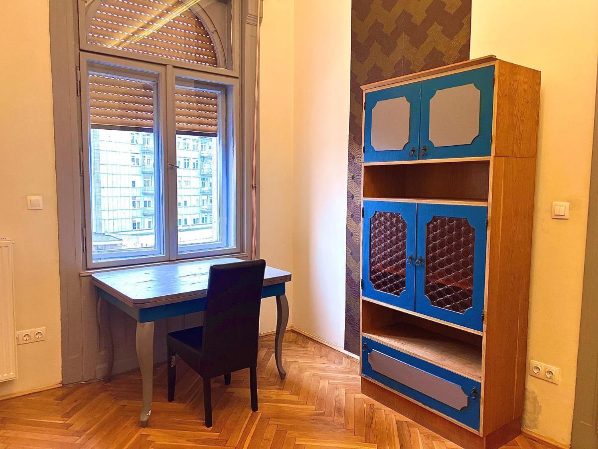 F14 Guest House By Small Home Budapest Esterno foto